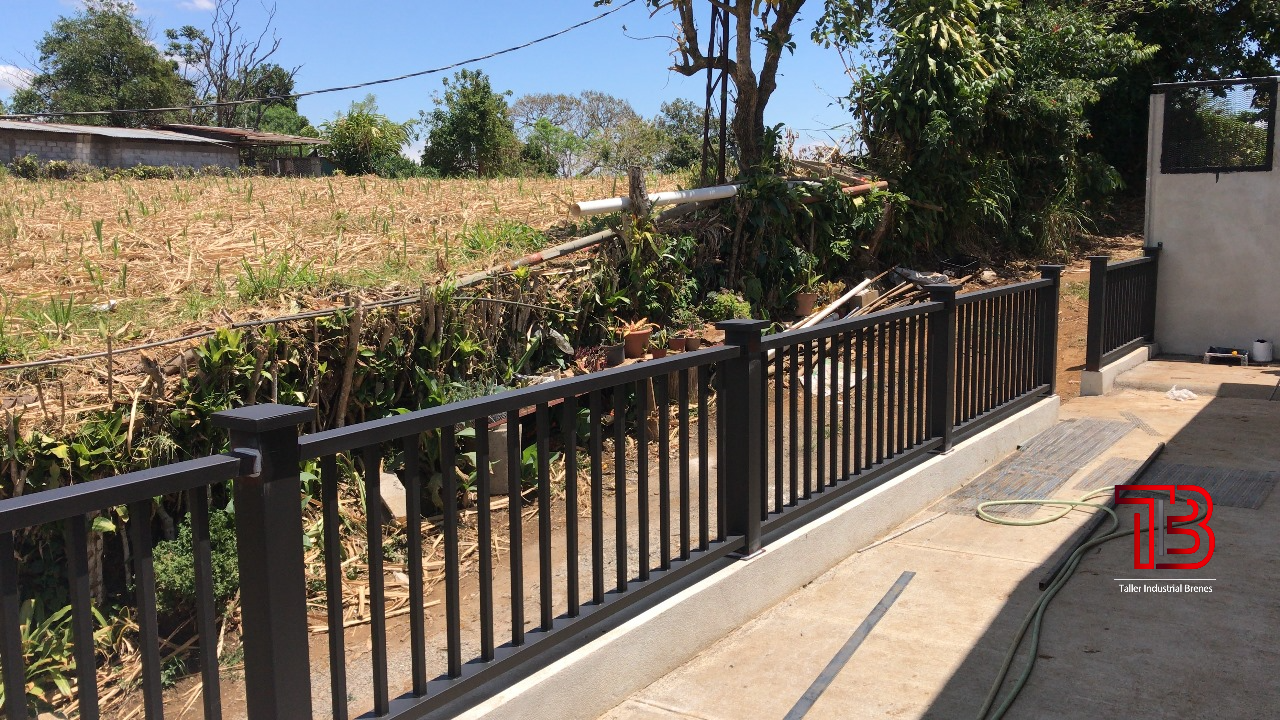 Baranda de Entrada - Vista 1