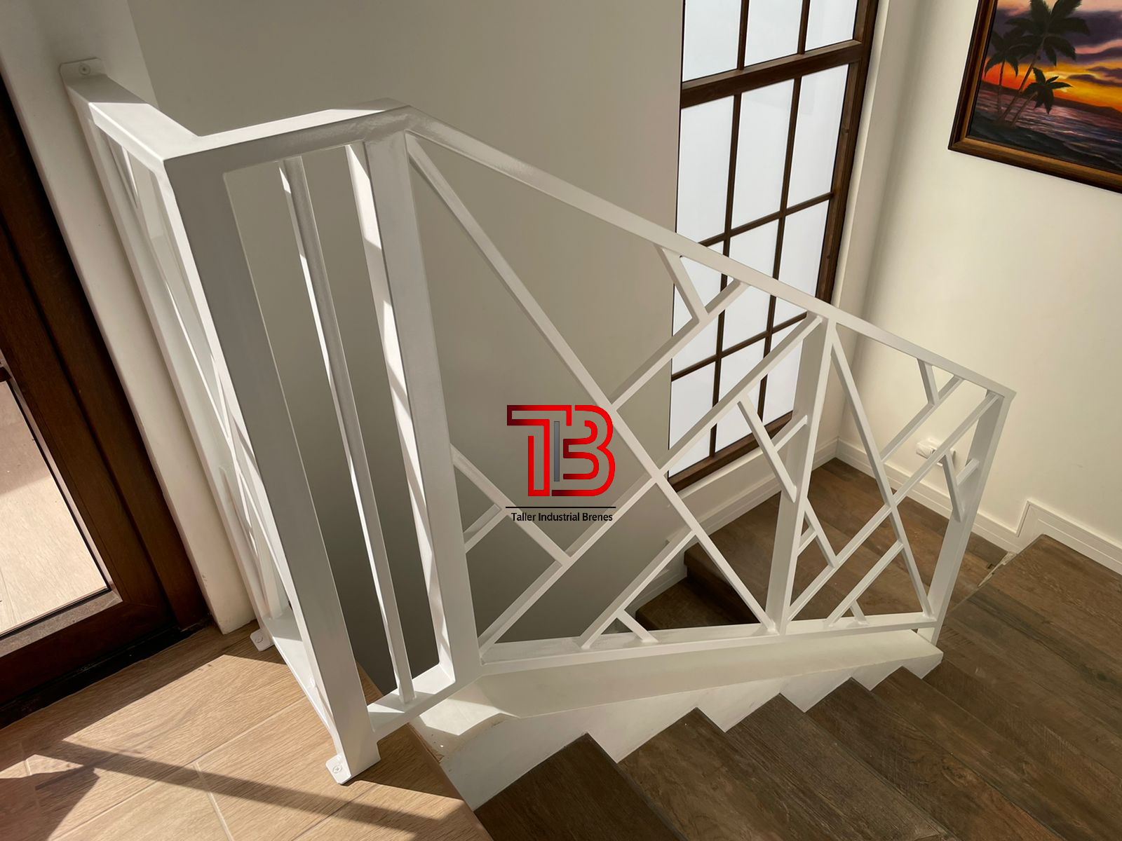 Baranda de Escalera Blanca con Diseño Geométrico Moderno - Vista 1