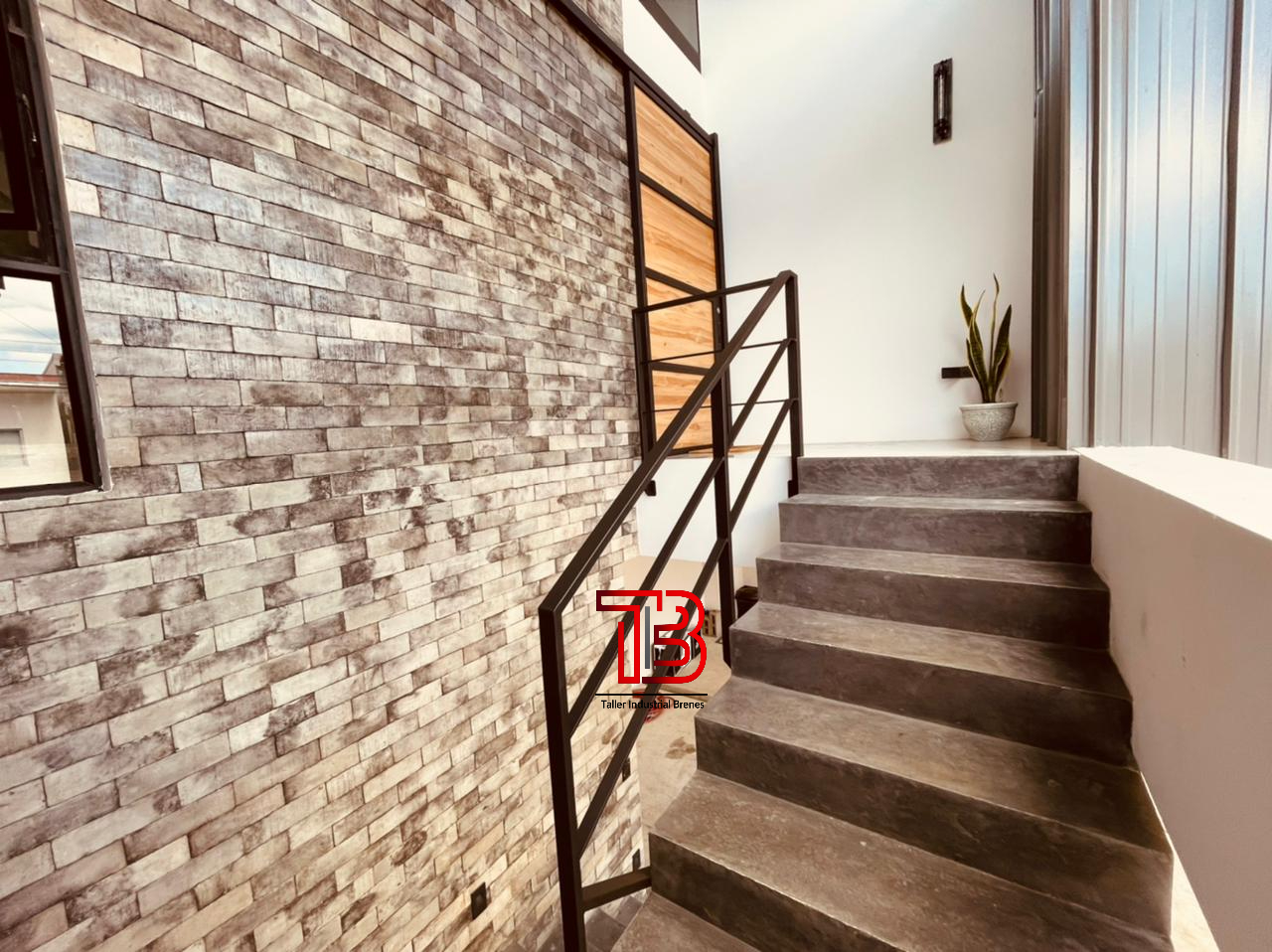 Baranda de Escalera Estilo Industrial Minimalista en Negro Mate - Vista 4