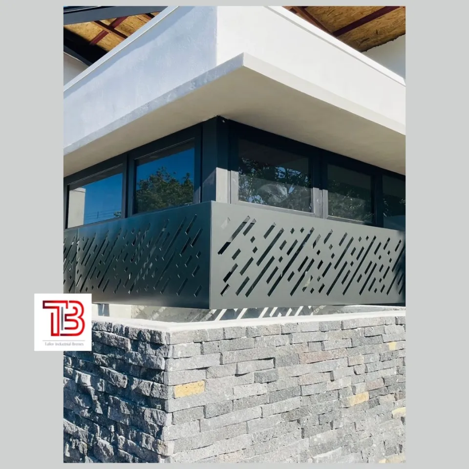 Panel Decorativo para ventana