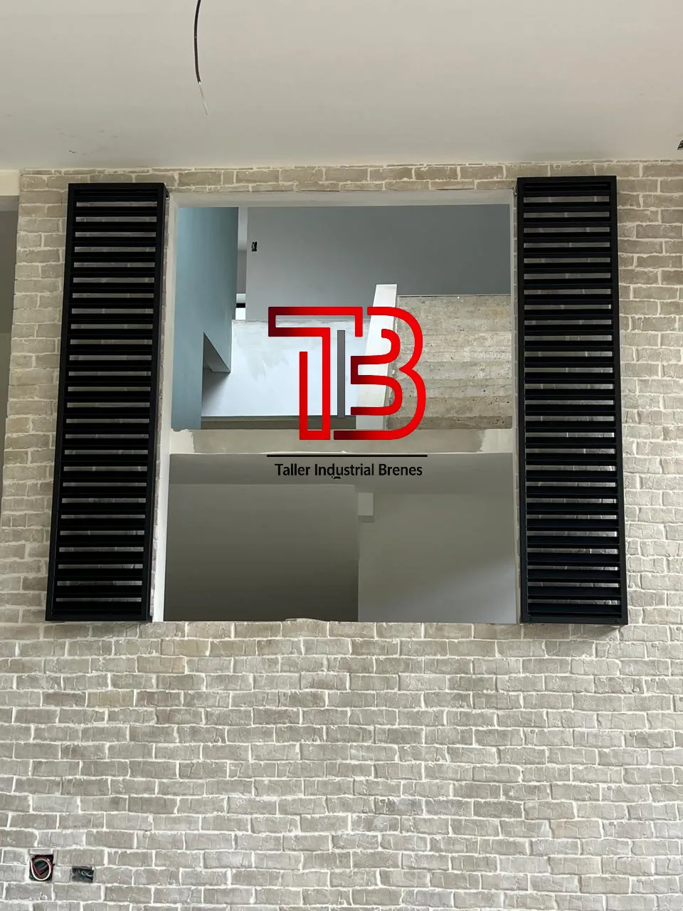 Ventila negra para Ventana  - Vista 4